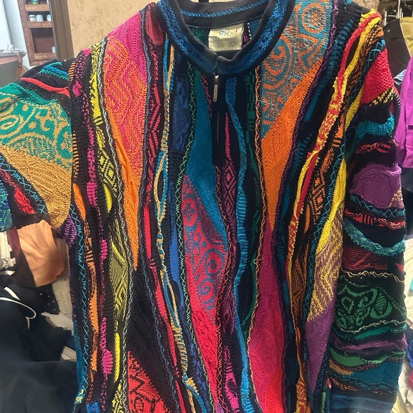 COOGI Multicolor Textured Knit Sweater - Picture 2 of 4